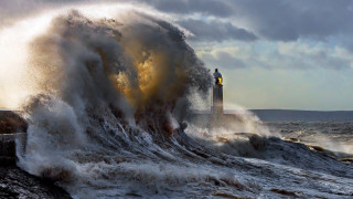 Lighthouse wave ocean cloudy day 3 - in the ocean free wallpaper