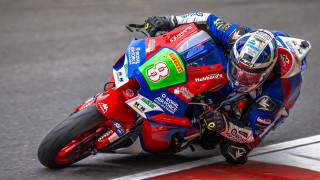 Motorcycle race track helmet puzzle - a motorcycle free wallpaper