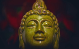 Buddha statue closed eyes red - ella guru free wallpaper