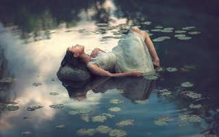 Dreamlike lake girl lily pads - the water and a sky background free wallpaper
