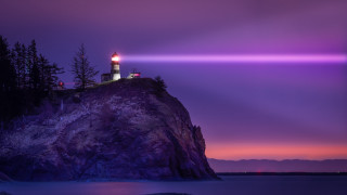 Lighthouse rock purple sky hologram - a purple light free wallpaper