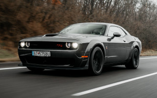 Black car road trees cloudy 2 - sinister free wallpaper