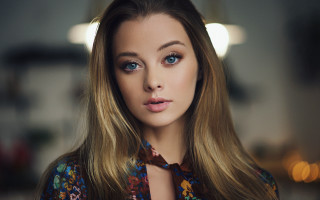 Woman long hair tie portrait - long hair and a tie free wallpaper