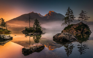 Mountain lake forest foggy sunset 3 - beautiful landscape free wallpaper