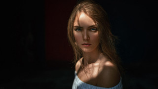 Woman blue eyes white top - a portrait free wallpaper