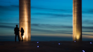 Night people pillars lights sky - camille bouvagne free wallpaper