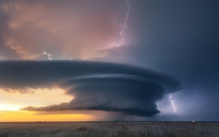 Large cloud lightning field dusk - a large cloud free wallpaper