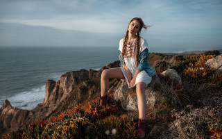 Woman ocean rock beach portrait - elinor proby adams free wallpaper