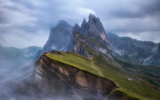 Mountain grassy field house cloudy - the top of it free wallpaper
