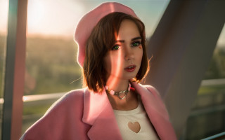 Woman pink coat hat balcony - a balcony free wallpaper