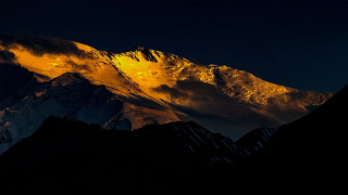 Mountain range dramatic light clouds - dramatic free wallpaper