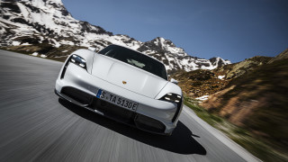 White sports car mountains blue - a road free wallpaper