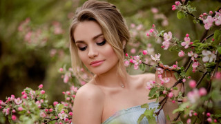 Blonde woman flower garden bloom - a bun free wallpaper