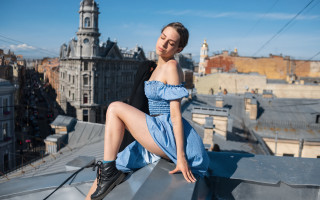 Woman blue dress rooftop city - anna hotchkis free wallpaper