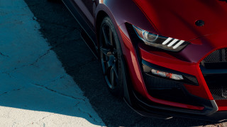 Red sports car cobra hood - detailed face free wallpaper