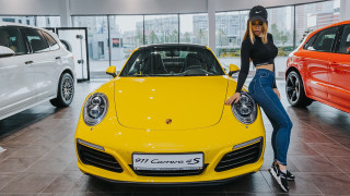 Woman porsche showroom blonde helmet - the background and a woman free wallpaper