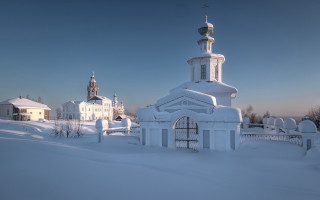 Church snowyfield fence gate winter - a church in the background free wallpaper