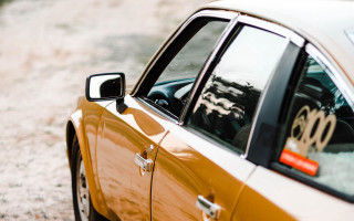 Car number side mirror gravel - a gravel road free wallpaper