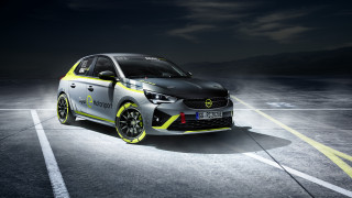 Small car yellow stripe black - the front of its free wallpaper