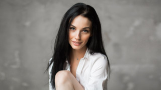 Eszter mattioni black hair portrait - her arm free wallpaper