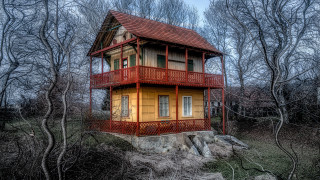 Yellow house woods red roof - alen divi free wallpaper