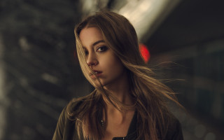 Eszter mattioni blonde longhair redlight - a red light in the background free wallpaper