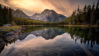 Mountain lake forest rocks cloudy 2 - a mountain lake free wallpaper