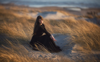 Woman black dress field sunset - anka zhuravleva free wallpaper