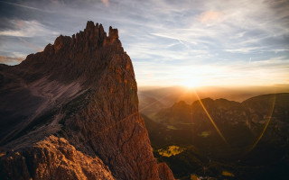Mountain sunset lake beach cloud - anamorphic free wallpaper