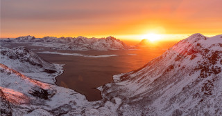 Mountain range sunset lake snow - sunrise free wallpaper