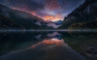 Lake mountains clouds sunset sky - a colorful sky above free wallpaper