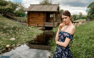 Woman dress pond cabin fence - a wooden fence free wallpaper