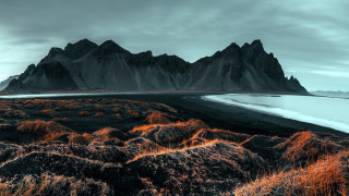 Mountain range lake forest beach - cinematic landscape free wallpaper