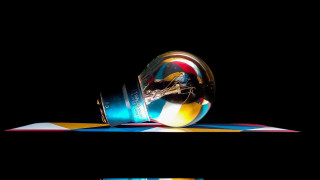 Lightbulb soda can video raytrace - studio light free wallpaper