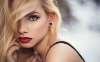Woman redlipstick blackdress handchin photorealistic - piercing free wallpaper
