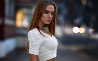Elina karimova night street bokeh - a white top free wallpaper