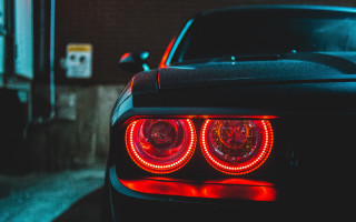 Car red taillight parked parkinglot - a parking lot next free wallpaper