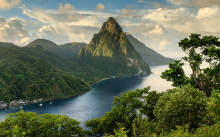 Mountain lake town boat water 2 - felipe seade free wallpaper