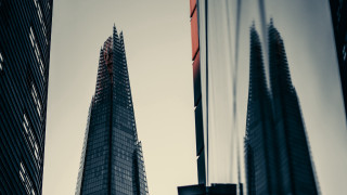 Tall building red top city - christopher wren free wallpaper