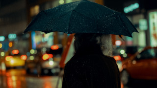 Night street umbrella rain christmas - elsa bleda free wallpaper