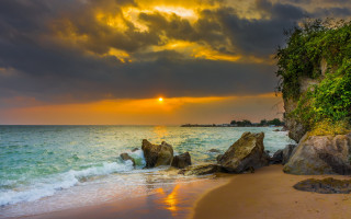 Sunset ocean rock formation dusk - felipe seade free wallpaper