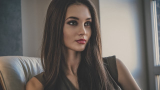 Woman longhair sitting window redlipstick - a red lipstick free wallpaper