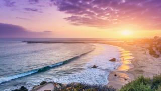 Sunset beach water pier people - beautiful landscape free wallpaper