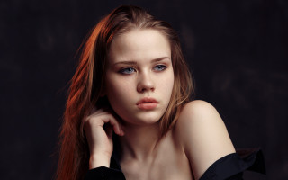 Red haired woman portrait blue 3 - her shoulder free wallpaper
