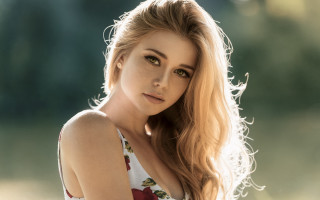 Woman longhair blowing portrait blonde - a portrait free wallpaper