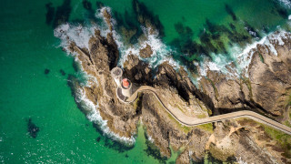 Long road ocean rocky shore - land art free wallpaper