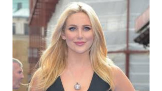 Woman blonde hair black dress - private press free wallpaper