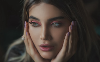 Pink makeup nails portrait blurry - eye free wallpaper