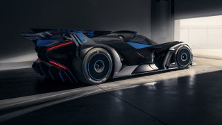 Futuristic car dark room light 2 - an gyeon free wallpaper for desktop