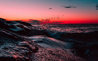Red blue sunset ocean waves 3 - sunset over the ocean free wallpaper